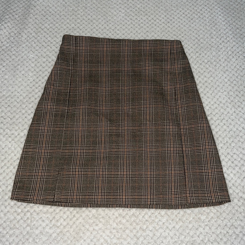 RARE✨ brandymelville x john galt cara skirt not sold online or in stores anymore